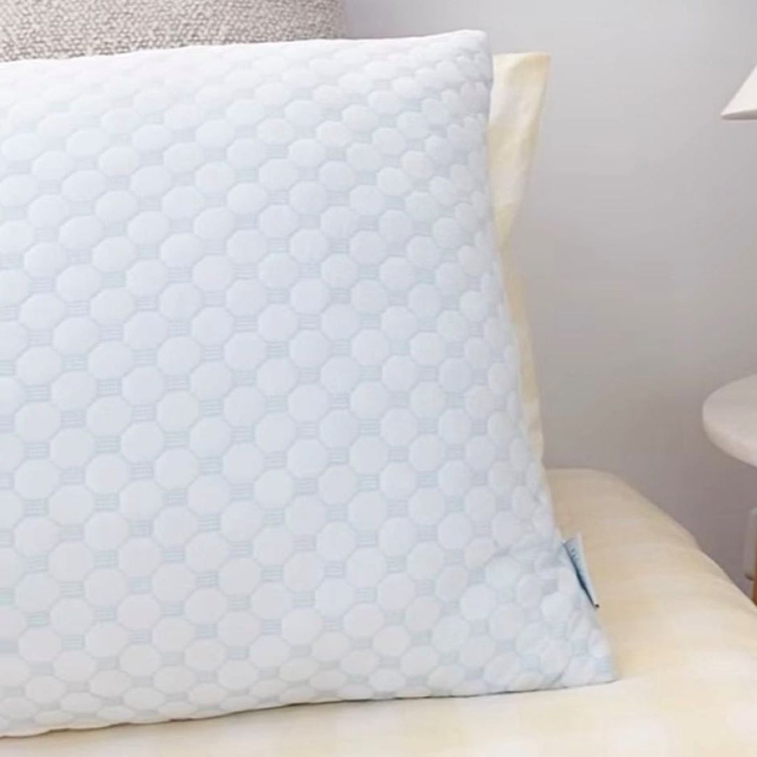 Refresh ThermalCool Pillow